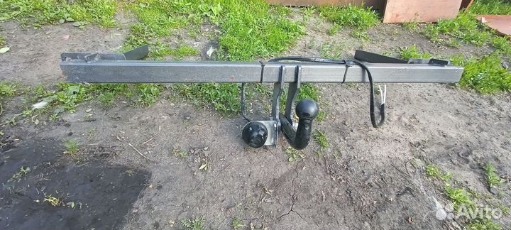 Фаркоп на ладу весту