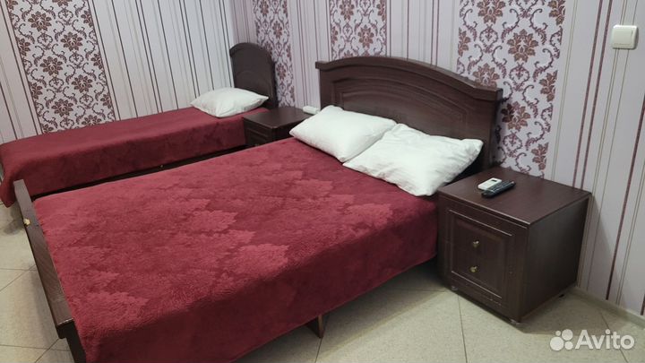 Спальный гарнитур