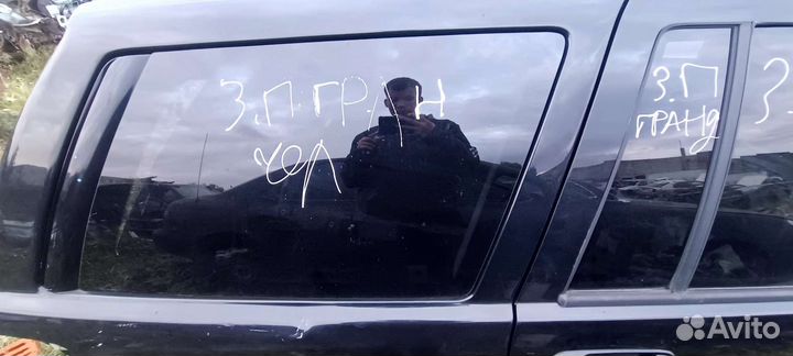 Форточка jeep grand Cherokee