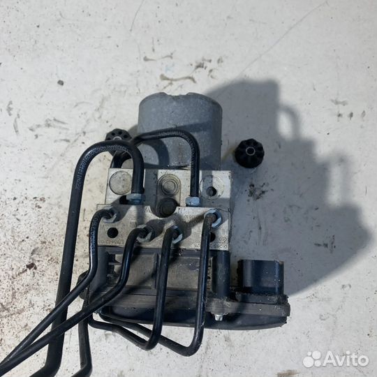 Блок абс 6799515 BMW 5 F10 F11 2009-2016 года