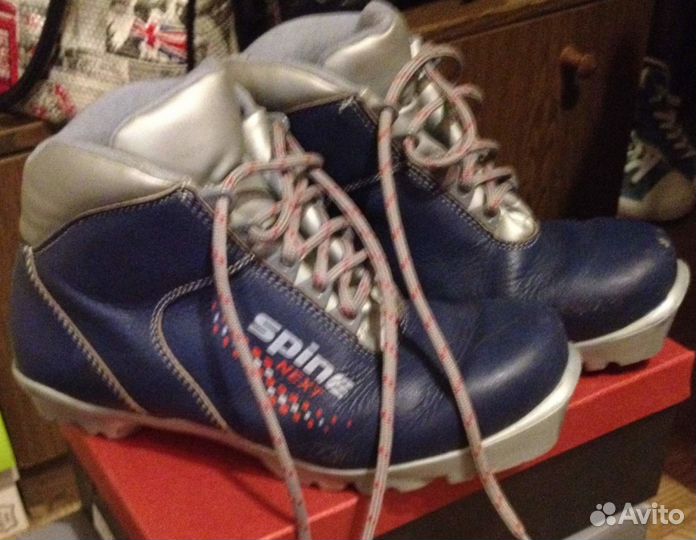 Ботинки лыжные