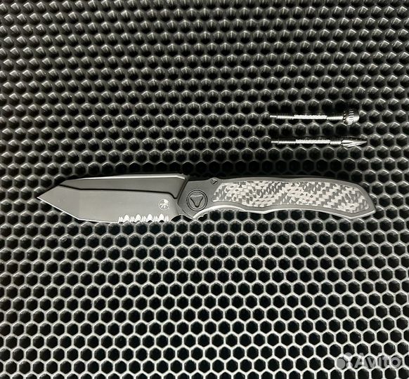 Microtech Anax Signature tanto