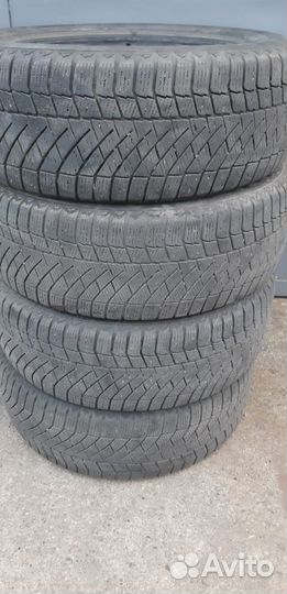 Continental ContiVikingContact 6 225/60 R18