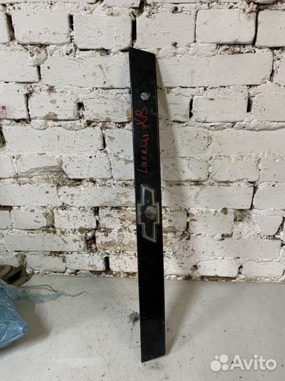 Накладка крышки багажника Chevrolet Lacetti