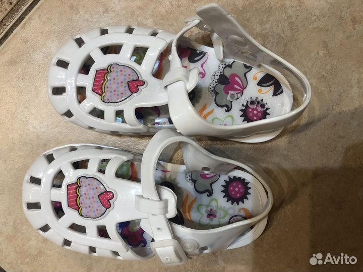 Сандалии для девочки