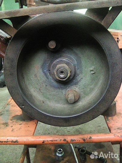 Двигатель Л-6