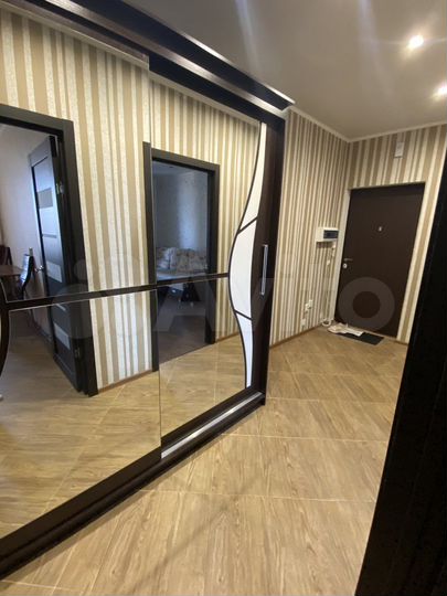 1-к. квартира, 37 м², 11/16 эт.