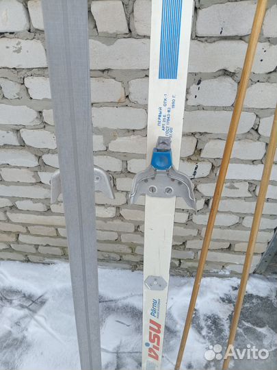 Лыжи беговые с ботинками 43 размер