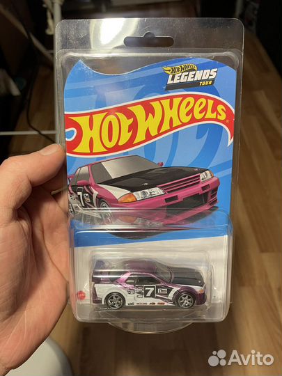Hot Wheels Nissan Skyline GT-R(R32) Legends Tour
