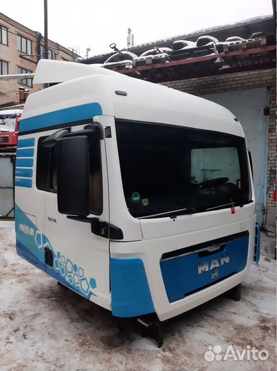 Кабина MAN TGX
