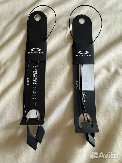 Шнурок для очков Oakley оригинал