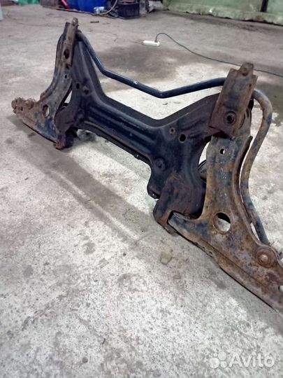 Подрамник Гольф 2