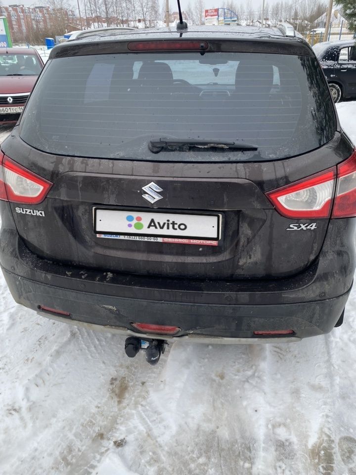 Suzuki SX4: фото владельца