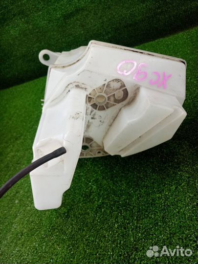 Бачок омывателя Volvo Xc90