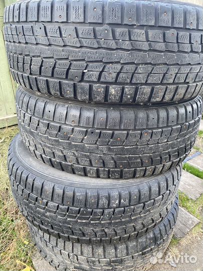 Dunlop SP Winter Ice 01 195/65 R15 95