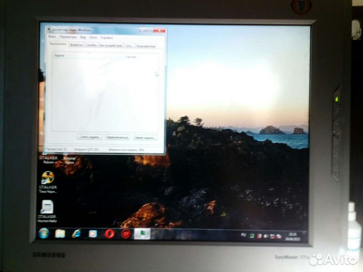 Монитор Samsung