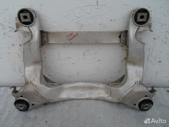 Подрамник Volkswagen Phaeton 3D