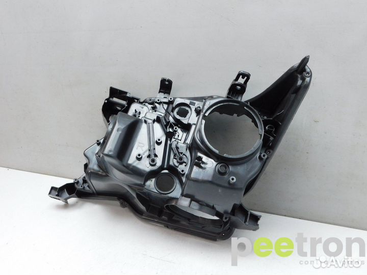 Б/У Корпус фары правой 8114560F70 toyota