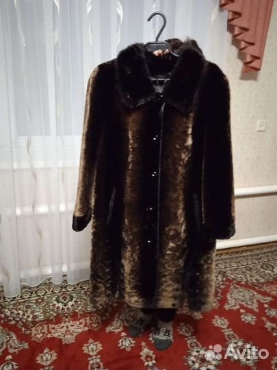 Шуба мутоновая 48; 50