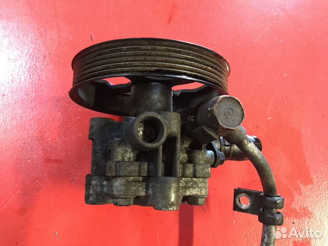 Насос гидроусилителя Citroen C-Crosser 2.2HDI 4HN