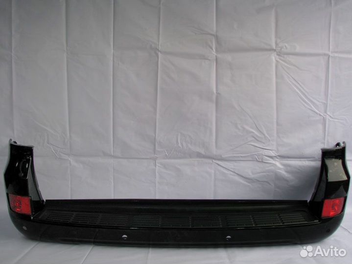 Toyota Land Cruiser 200 бампер задний 2008+