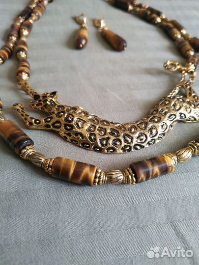 Ожерелье, серьги и браслет тигровый глаз
