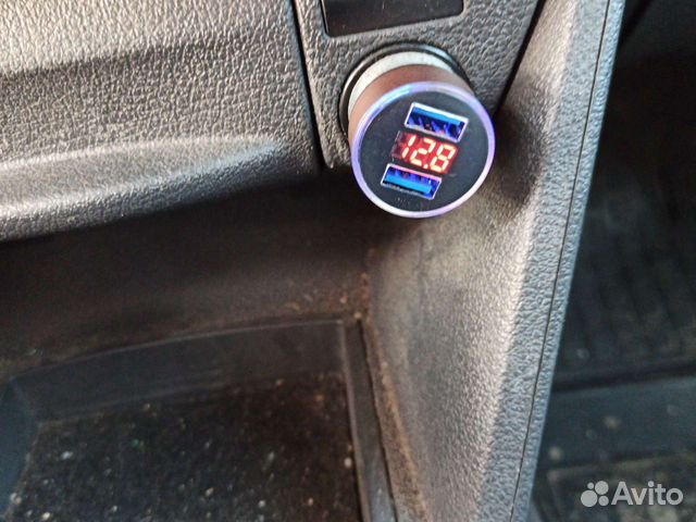 Вольтметр в прикуриватель