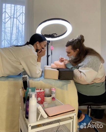 Обучение по Наращиванию ресниц