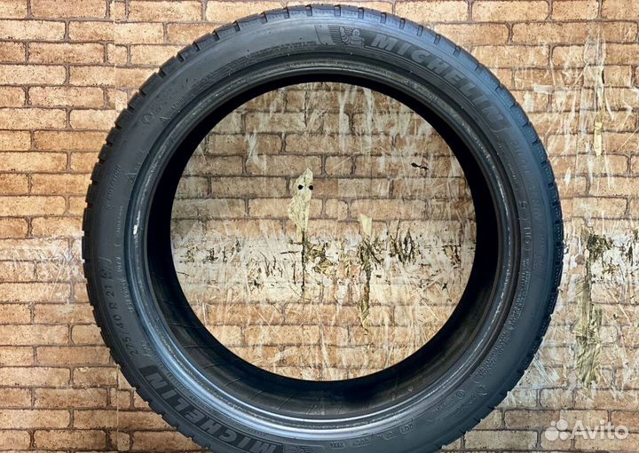 Michelin Pilot Alpin PA5 275/40 R21