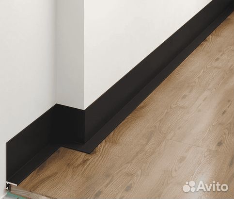 Микроплинтус напольный щелевой анодиров. 2,4 м