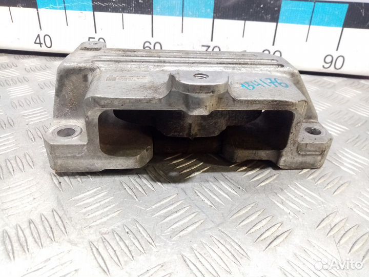 Б/У Опора кпп#001