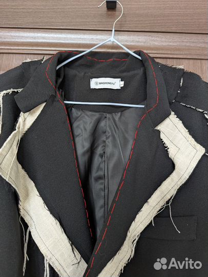 Пиджак жакет