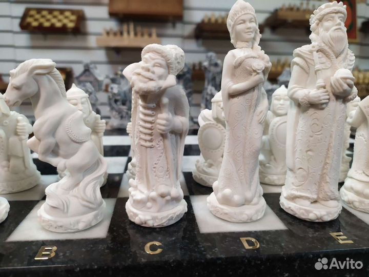 Шахматы Русские сказки мрамор змеевик
