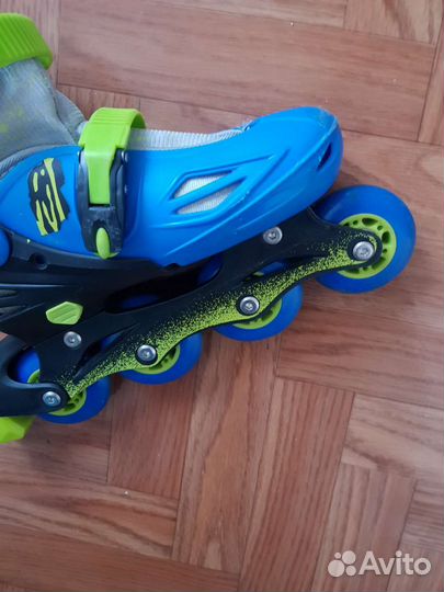 Ролики 34-37 размер, плюс комплект защиты