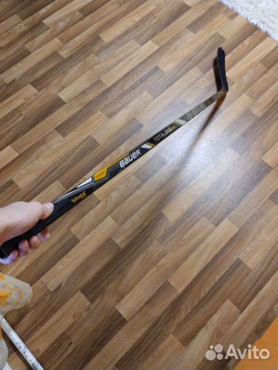 Клюшка хоккейная