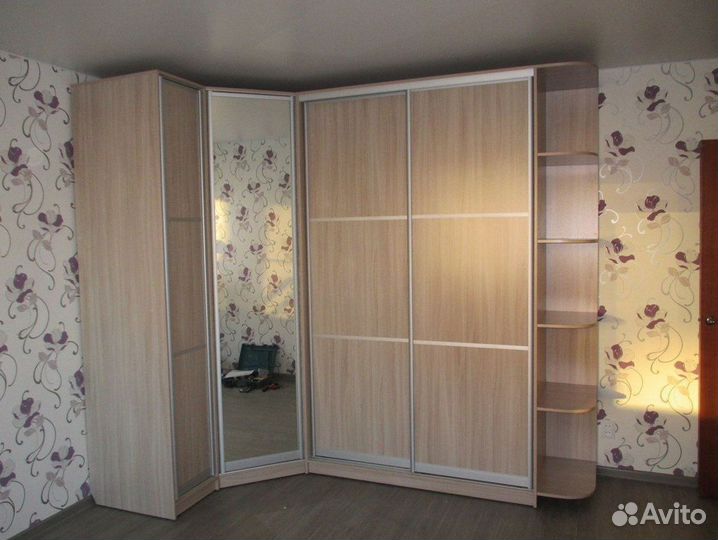 Шкаф навесной