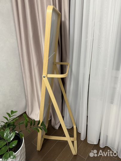 Зеркало напольное