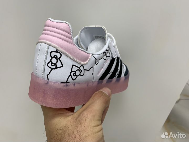 Adidas samba hello kitty