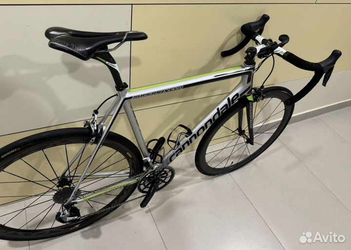 Шоссейный карбоновый велосипед Cannondale