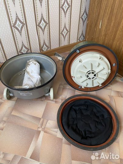 Пылесос тайфун ССР