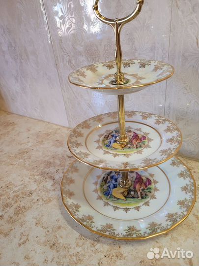 Фарфоровая этажерка мадонна Чехословакия