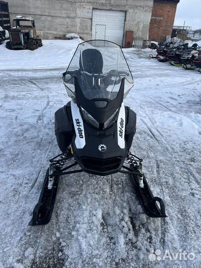 SKI-DOO expedition 900 ACE