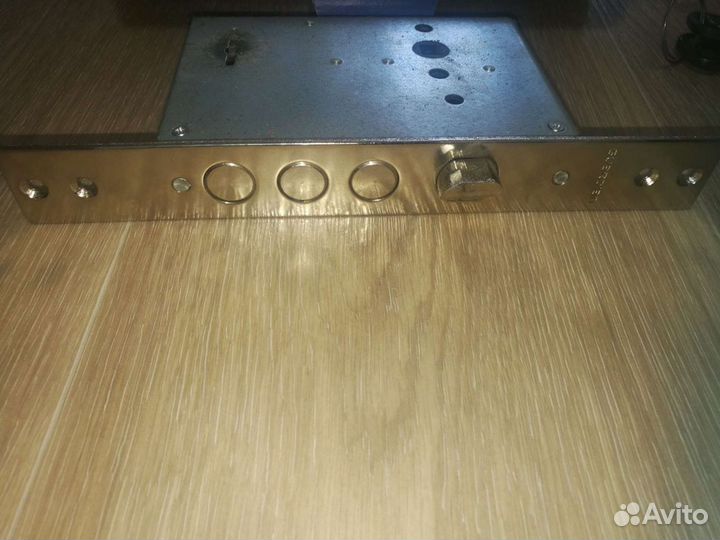 Дверной замок