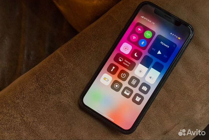 iPhone X, 256 ГБ