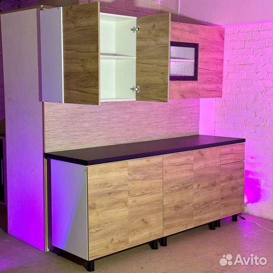 Кухонный гарнитур 2000