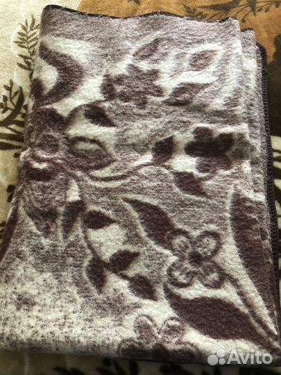 Одеяло шерстяное 1,5 спальное