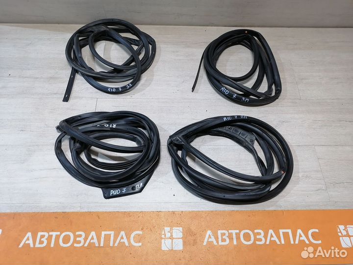 Уплотнитель двери передний задний Kia Rio 3 Рио 3