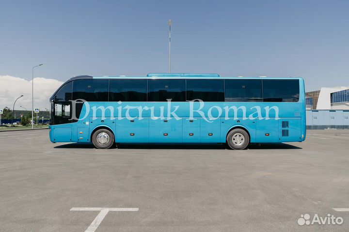 Туристический автобус Zhong Tong LCK6127H Compass, 2024