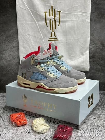 Nike air jordan 5 Trophy room