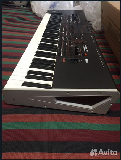 Cинтезато korg PA4X оринталь 76 клавиш